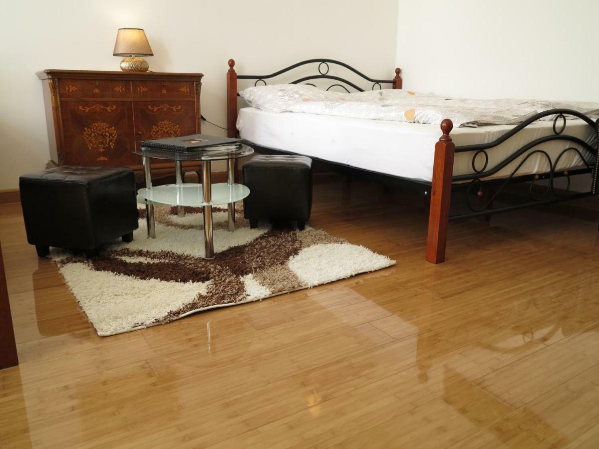 Small Luxury Kapitol Apartment Vienne Extérieur photo