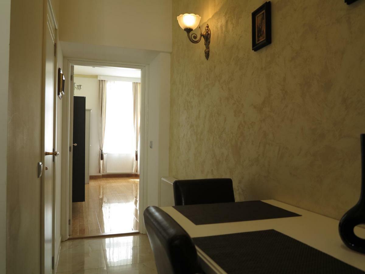 Small Luxury Kapitol Apartment Vienne Extérieur photo