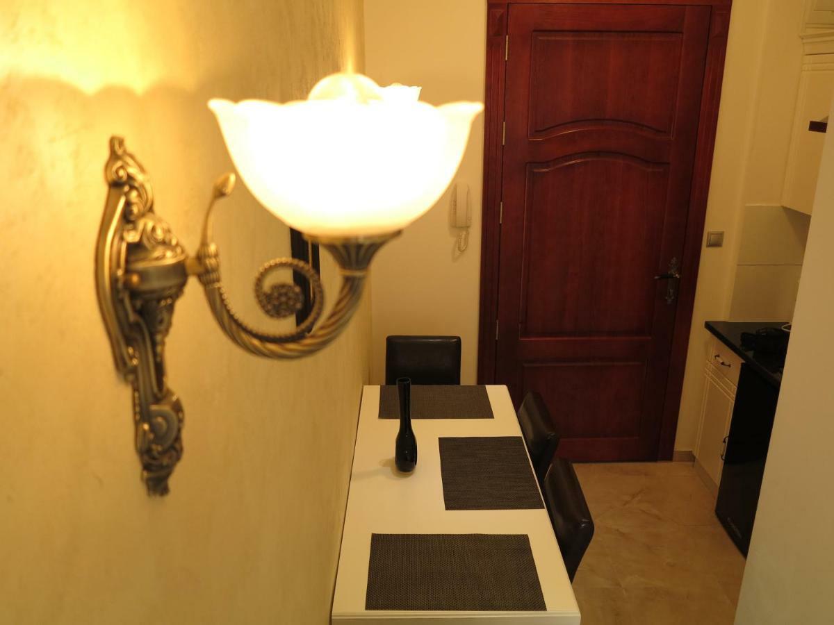 Small Luxury Kapitol Apartment Vienne Extérieur photo