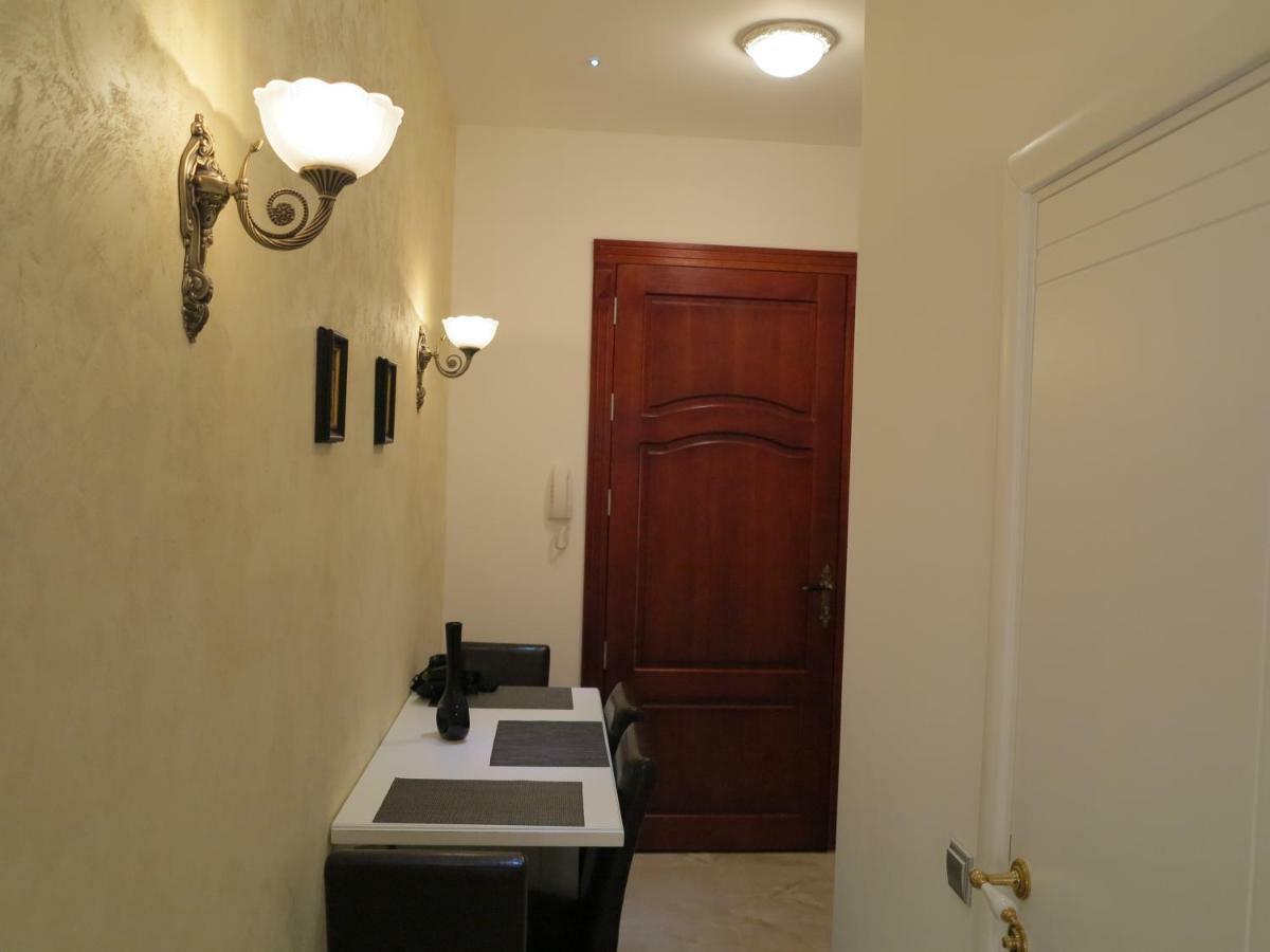 Small Luxury Kapitol Apartment Vienne Extérieur photo
