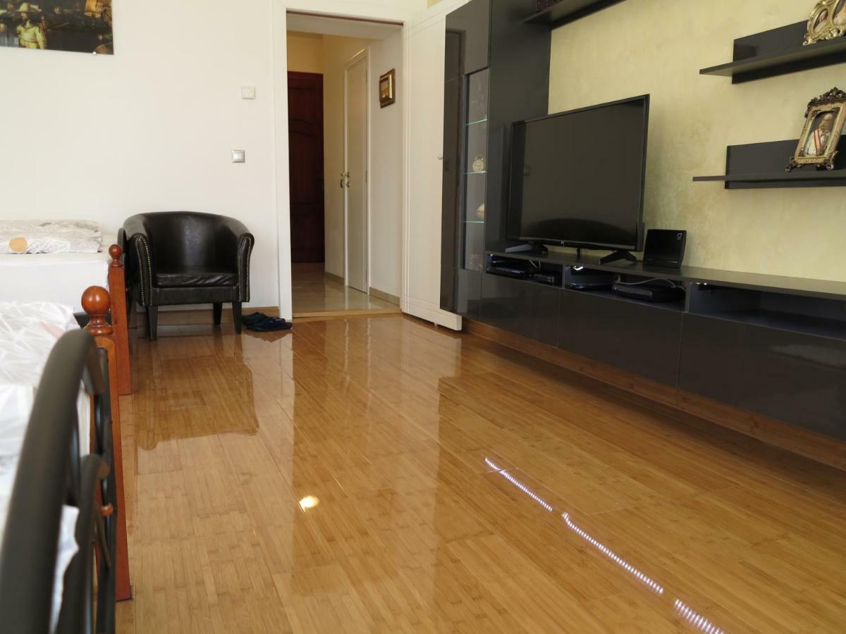 Small Luxury Kapitol Apartment Vienne Extérieur photo