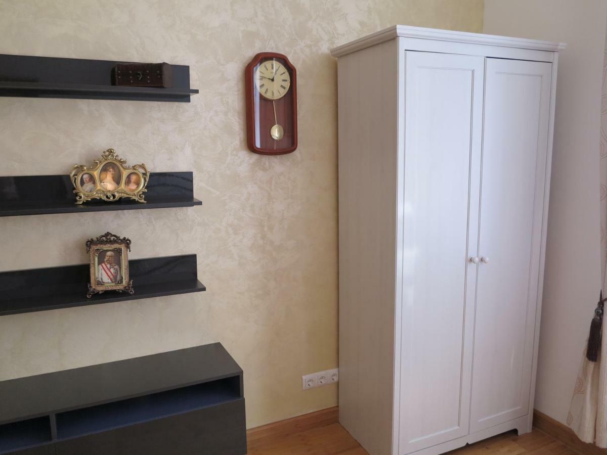 Small Luxury Kapitol Apartment Vienne Extérieur photo