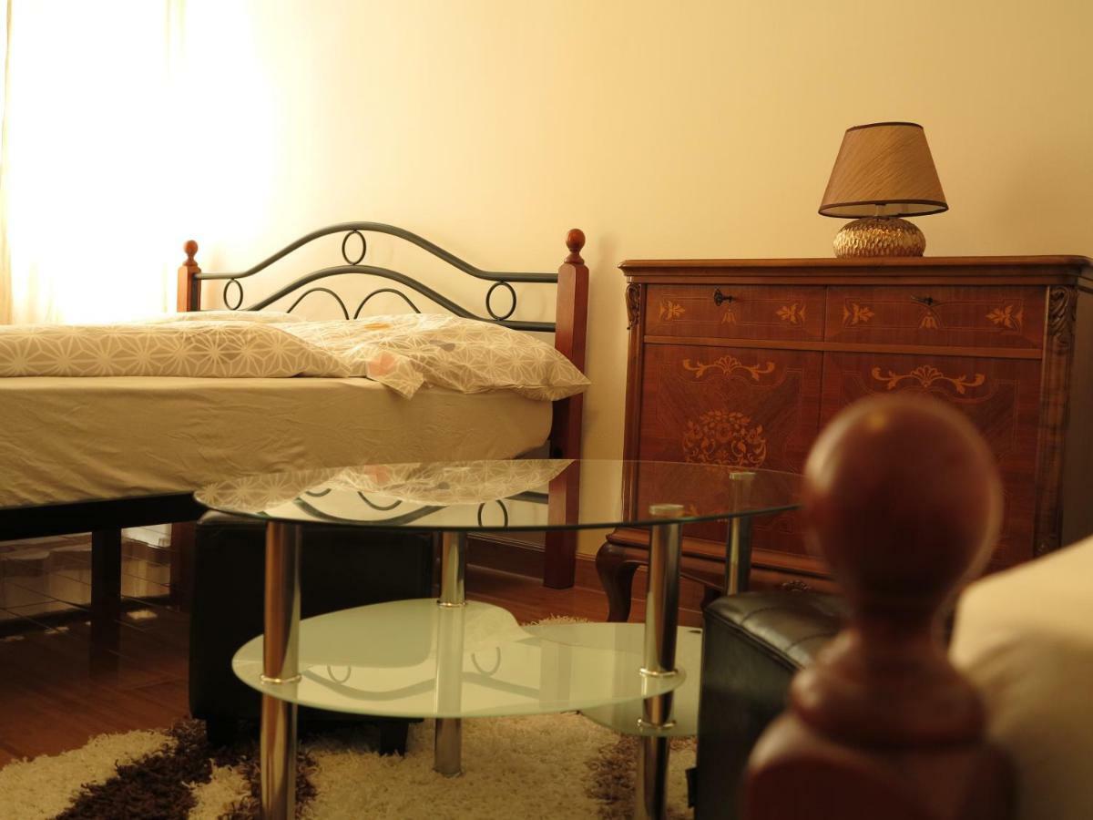 Small Luxury Kapitol Apartment Vienne Extérieur photo
