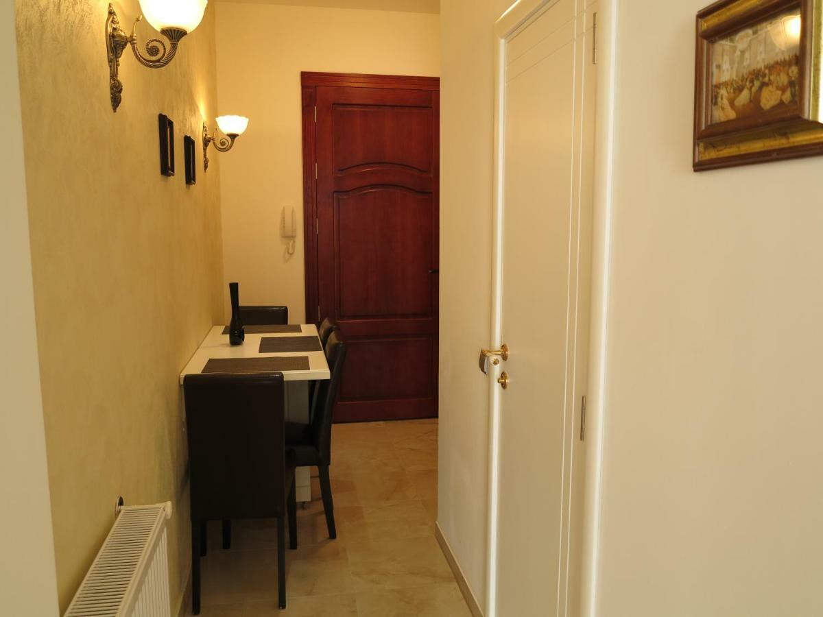Small Luxury Kapitol Apartment Vienne Extérieur photo